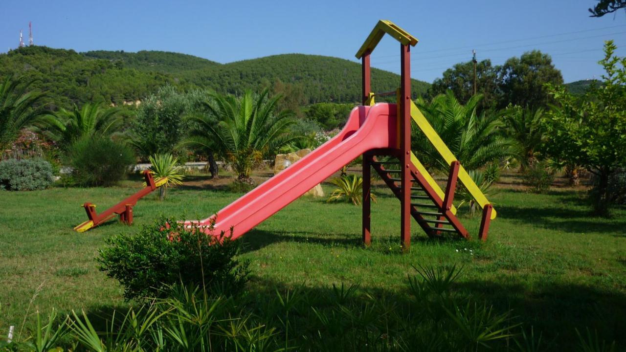 Vila Agriturismo Isidoro Fertilia Exteriér fotografie