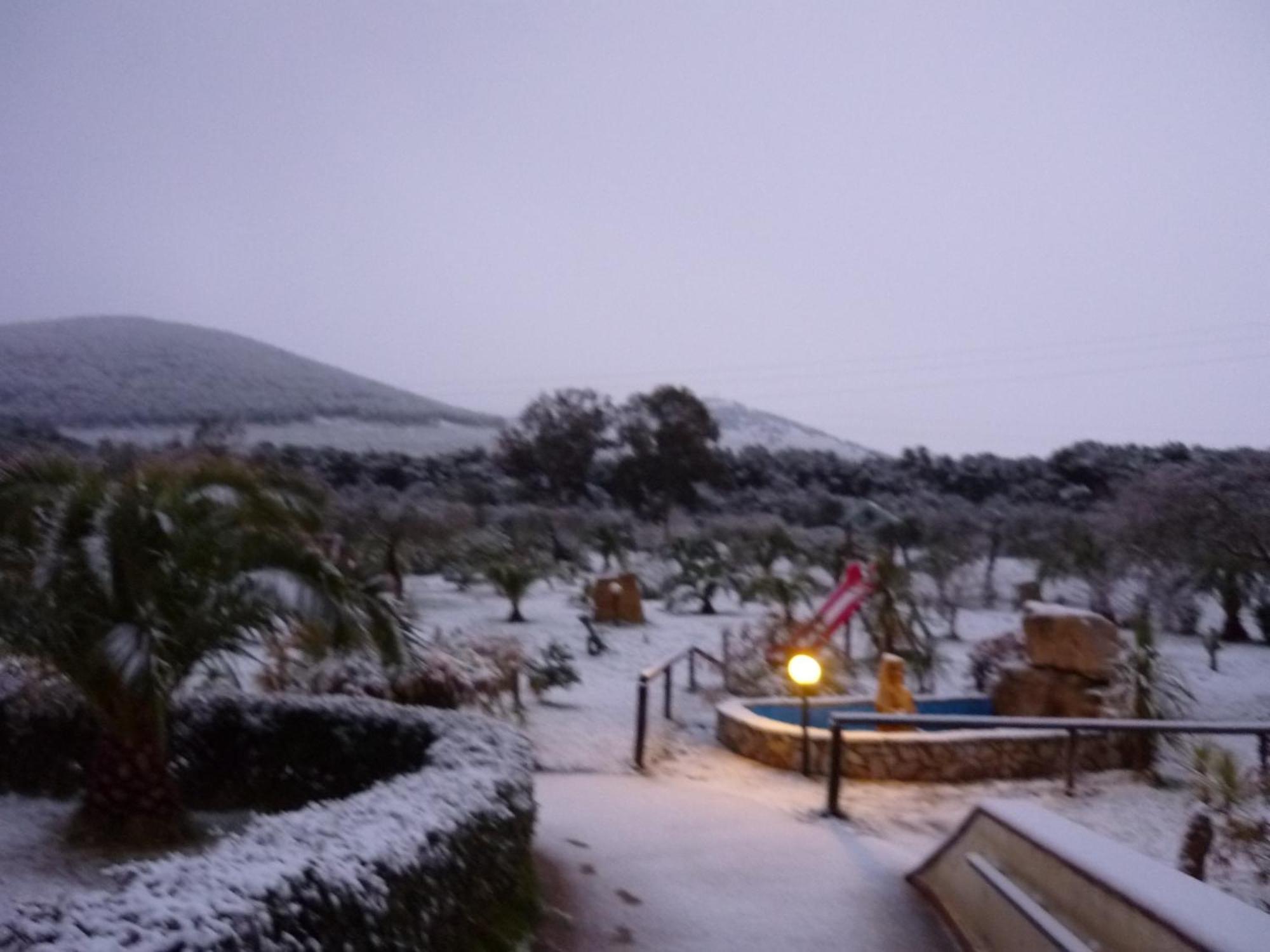 Vila Agriturismo Isidoro Fertilia Exteriér fotografie